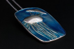 Art Clay Silver and UV resin by Inge Verbruggen 
